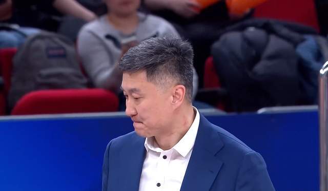华体会体育app下载-焦泊乔被交易？杜锋公开回应，给出2点解释，态度明确，点名2小将