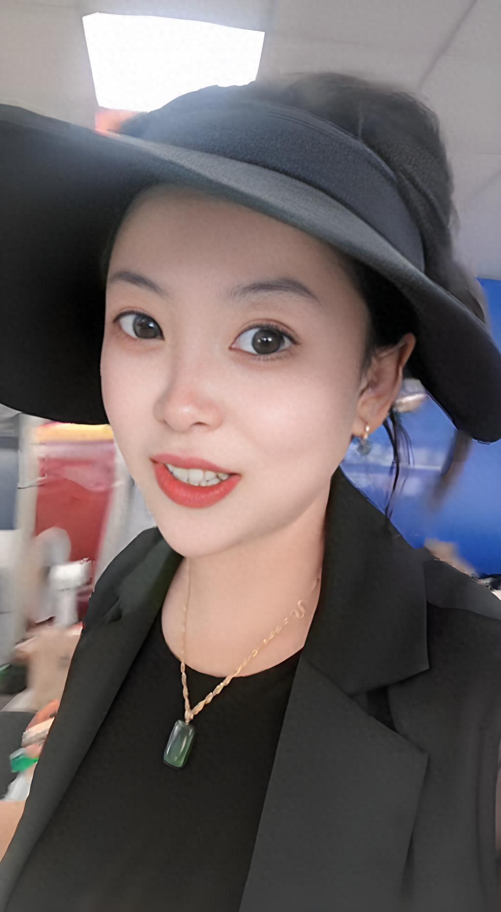 华体会体育官方网站-唐山美女老板王立新去世，年仅40岁，不见女儿最后一面，原因痛心
